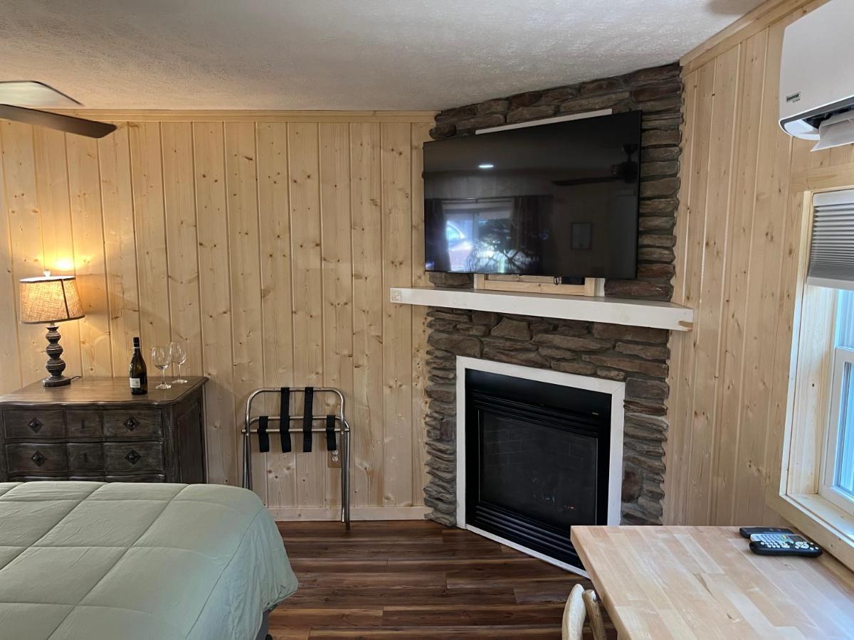 Homestead Inn - Блоуинг-Рок Экстерьер фото